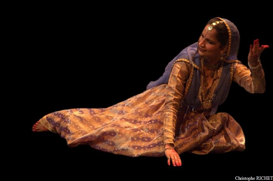 ../gallery/Gallery/SHARMILA conservatoir (77)_1.jpg